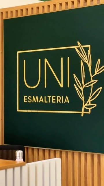 Uni Esmalteria